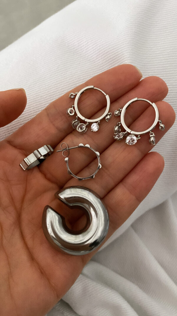 Shakira Model - Sedefli Halka Model - Baget Taşlı Model - Earcuff Silver Çelik Küpeler - Görsel 2